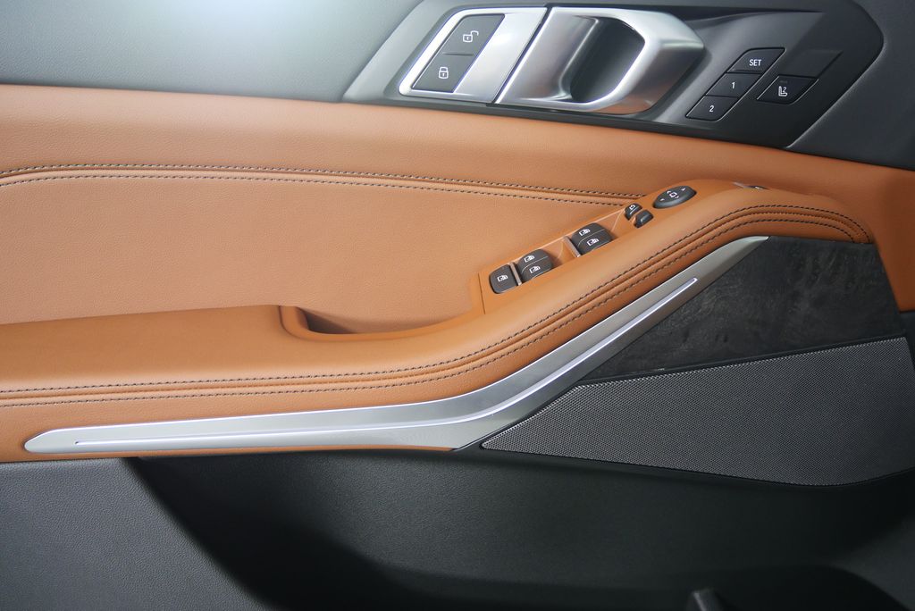 2026 BMW X5 xDrive40i 8