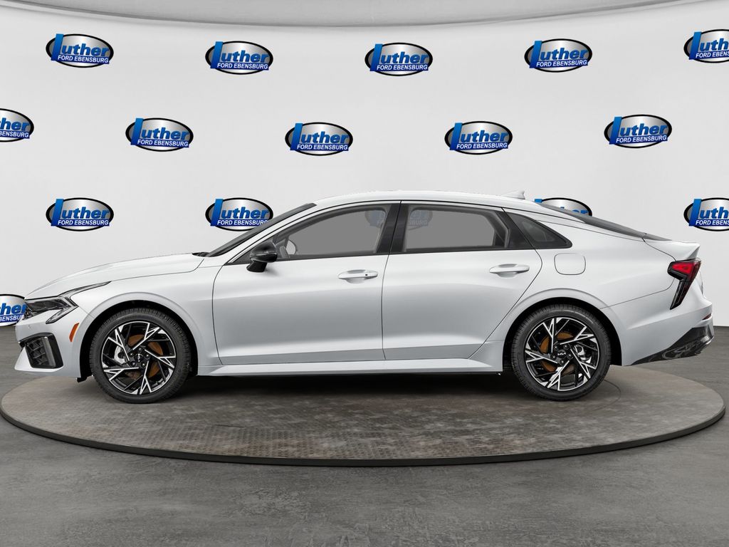 2025 Kia K5 GT-Line White at Honda North