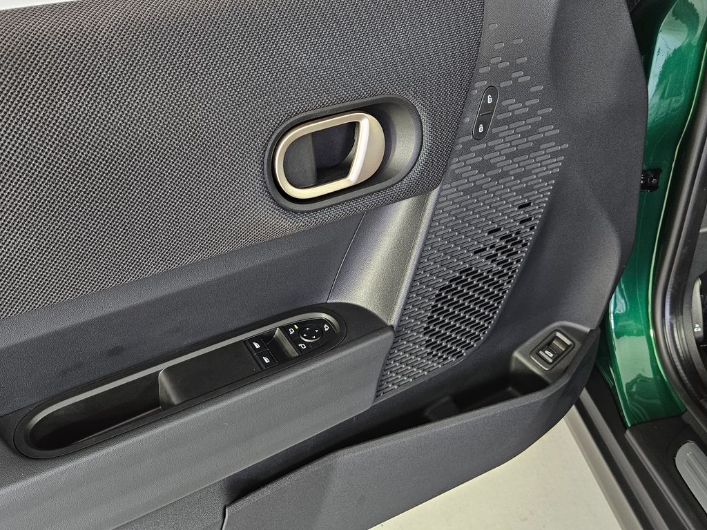 Thumbnail: 2025 MINI Cooper - 12