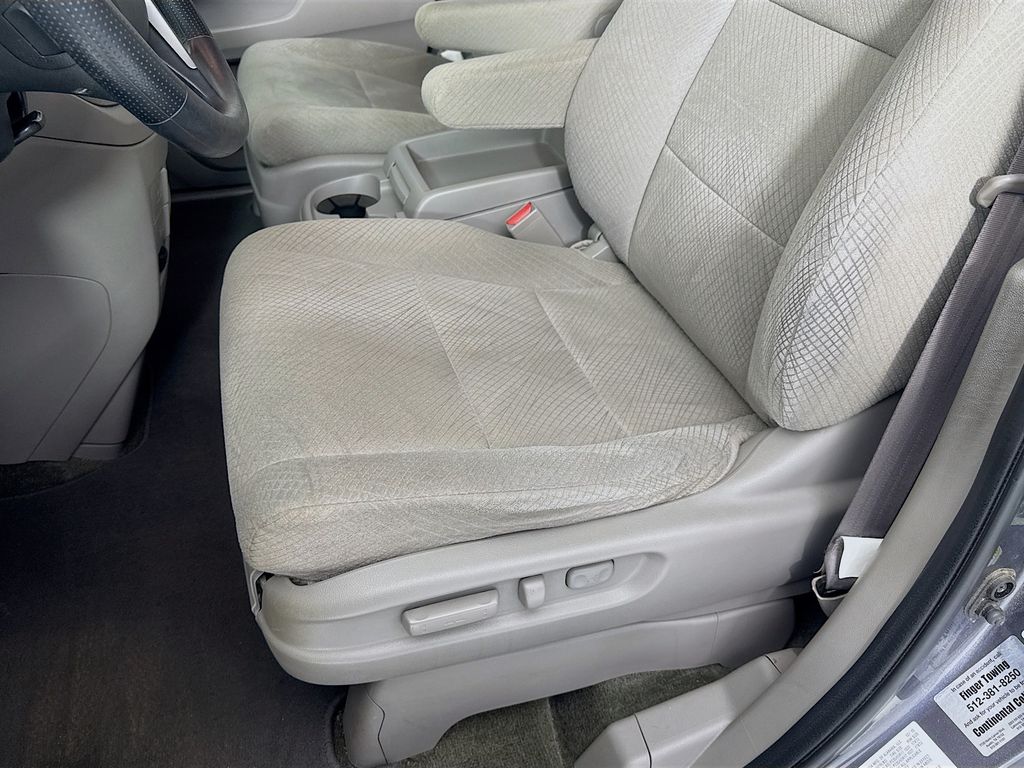 Used Car 2016 Honda Odyssey  Se For Sale Under $15,000 In Austin, Texas