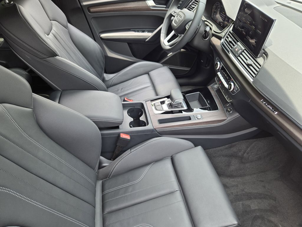 used 2024 Audi Q5 Sportback car, priced at $33,392