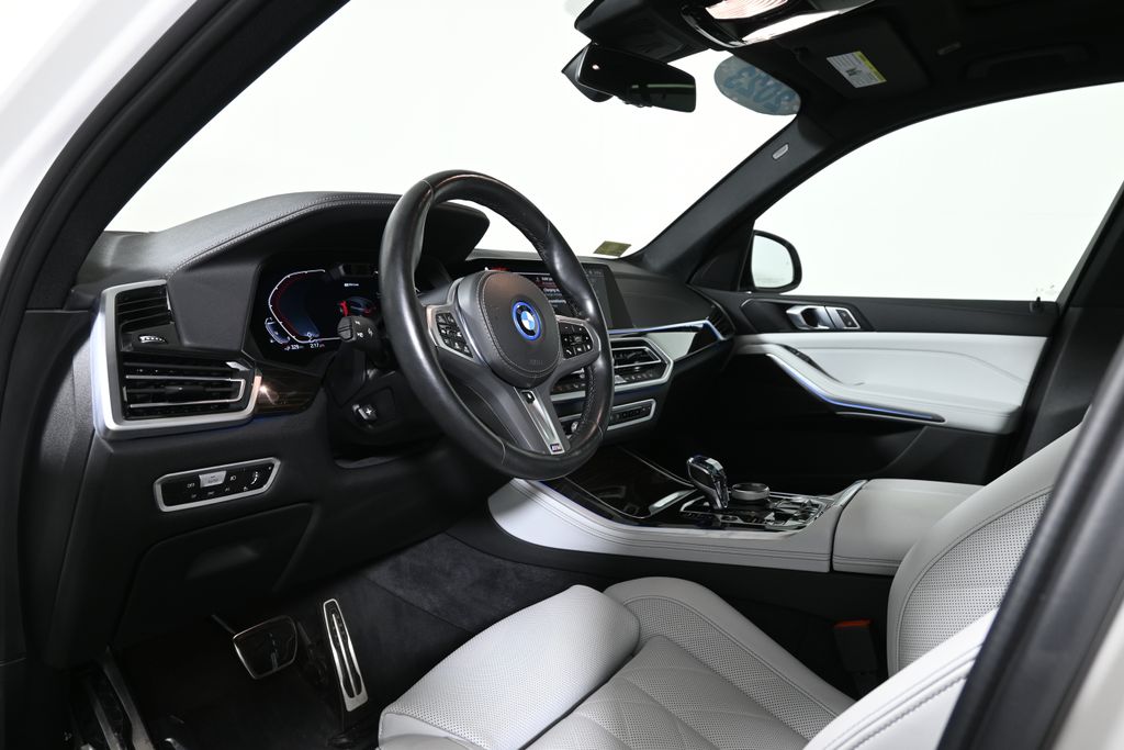 Thumbnail: 2023 BMW X5 - 15