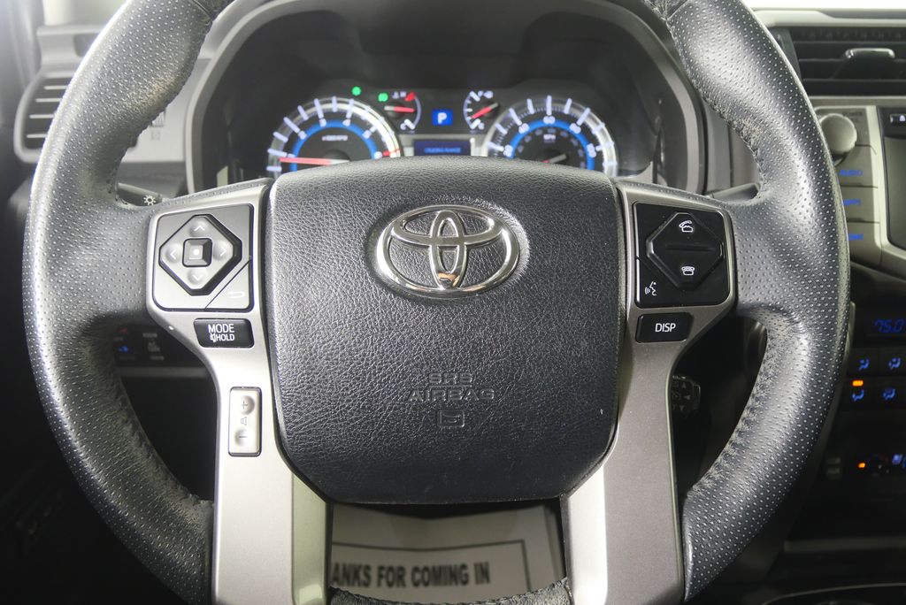 Thumbnail: 2018 Toyota 4Runner - 16