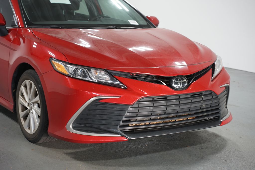 Thumbnail: 2023 Toyota Camry - 4