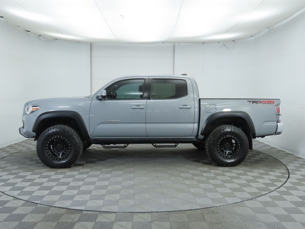 2020 Toyota Tacoma TRD Off-Road 8