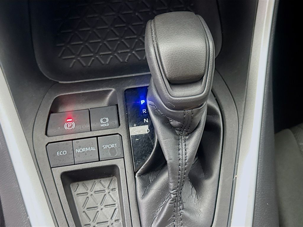 Used Car 2022 Toyota Rav4  Xle For Sale Under $30,000 In Austin, Texas