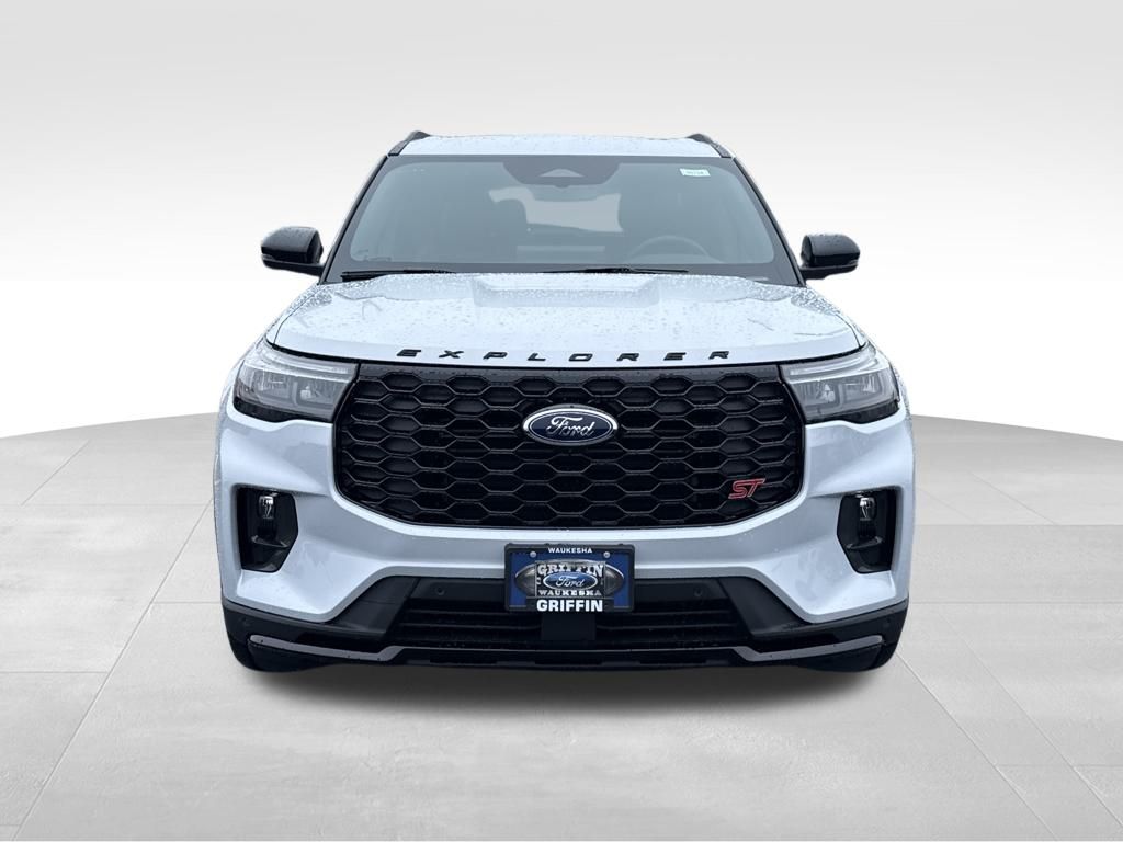 New White Metallic 2026 Ford Explorer ST for Sale in Waukesha, WI
