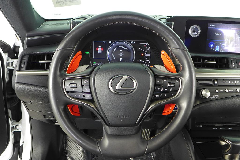 Thumbnail: 2021 Lexus ES - 27