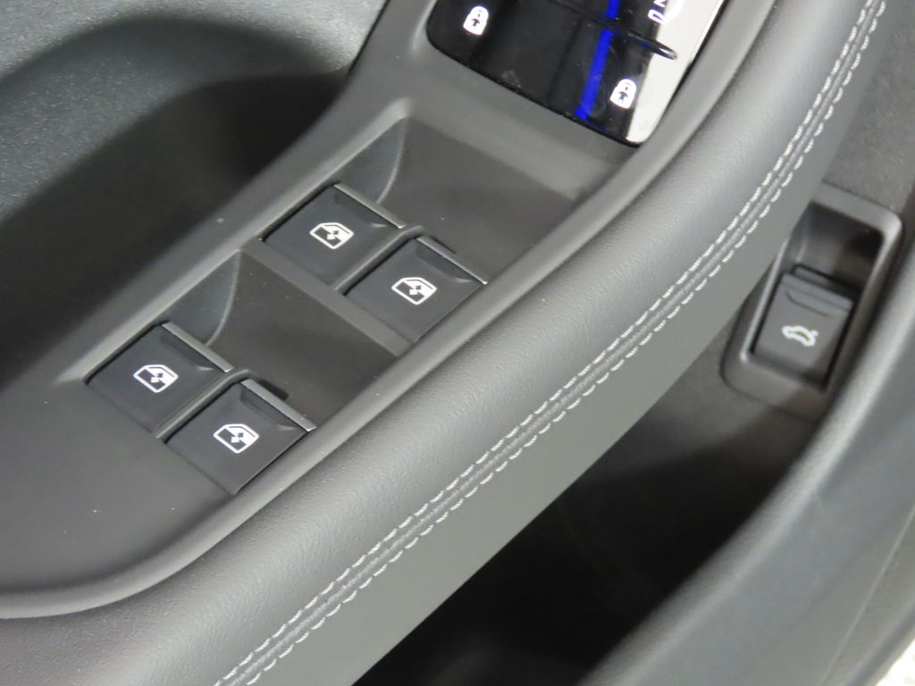 Thumbnail: 2026 Audi A6 - 30