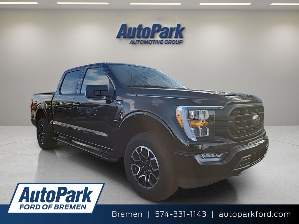Black Metallic 2023 Ford F-150 XLT SuperCrew 4WD Pickup Truck Four-Wheel Drive Automatic