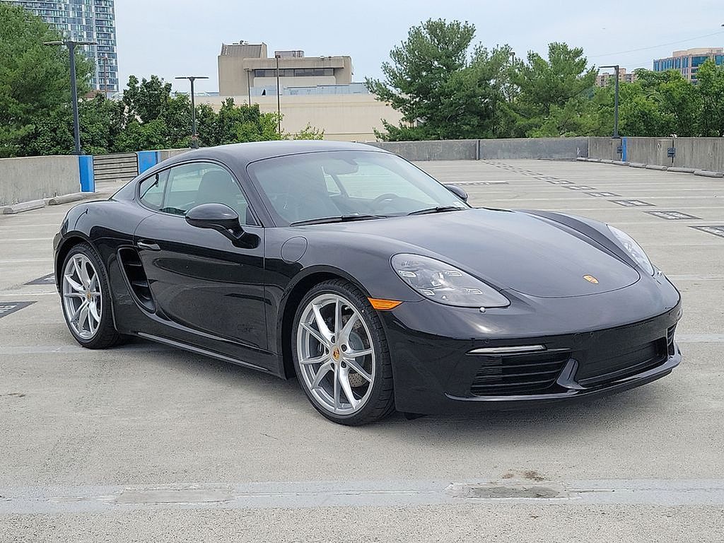 Thumbnail: 2024 Porsche 718 Cayman - 7
