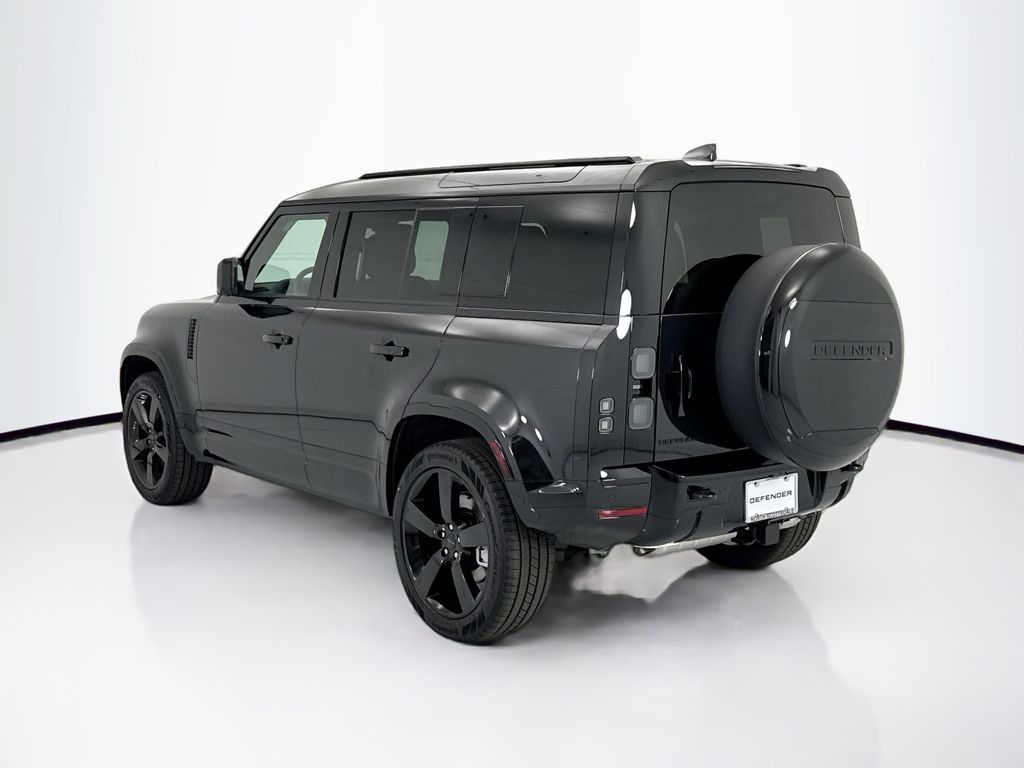 Thumbnail: 2026 Land Rover Defender - 7