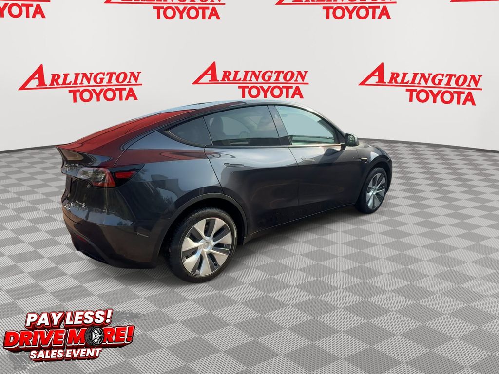 Used 2024 Tesla Model Y SUV