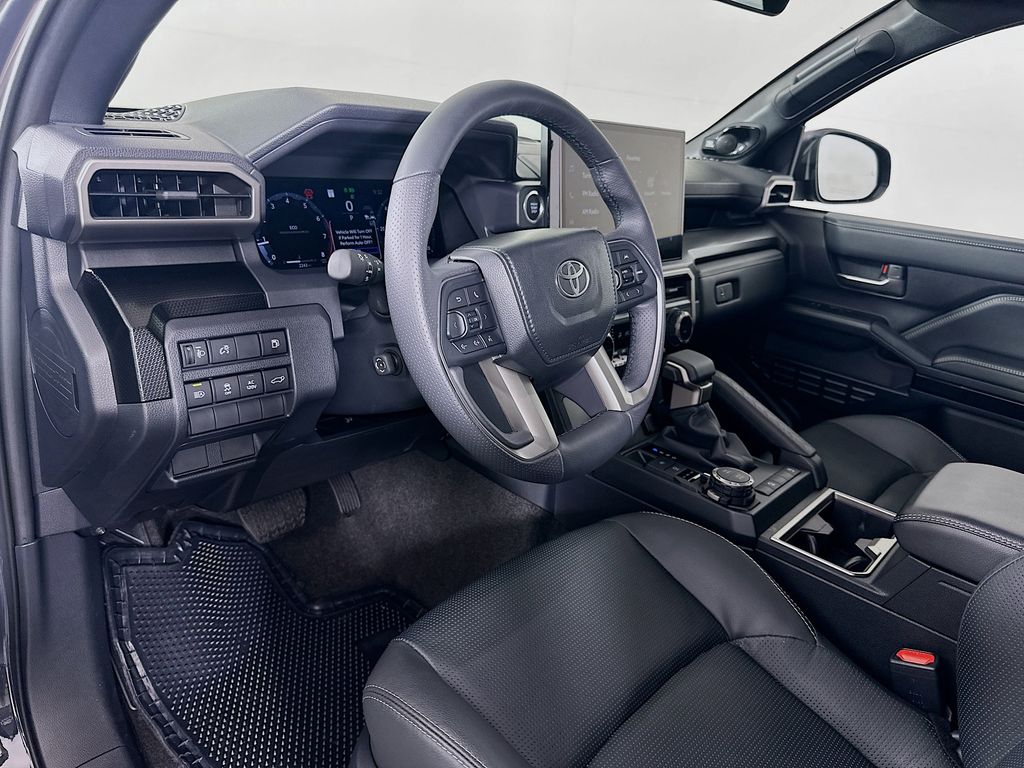 Thumbnail: 2025 Toyota 4Runner - 9