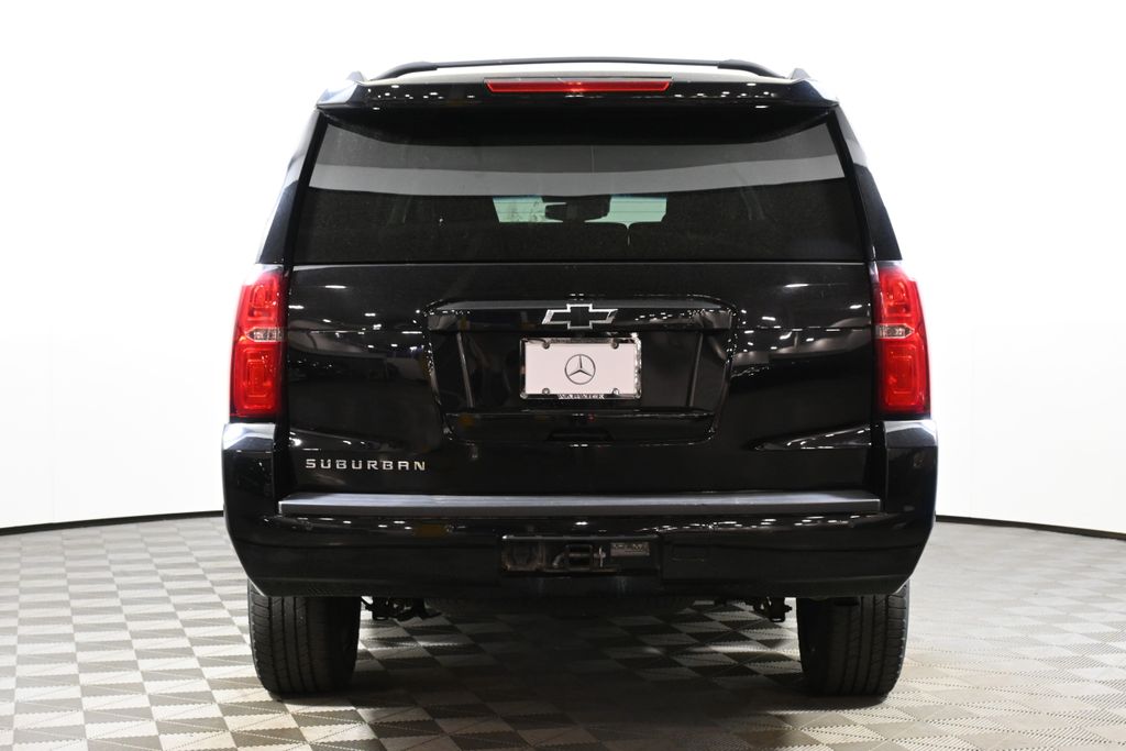 2018 Chevrolet Suburban LT 9