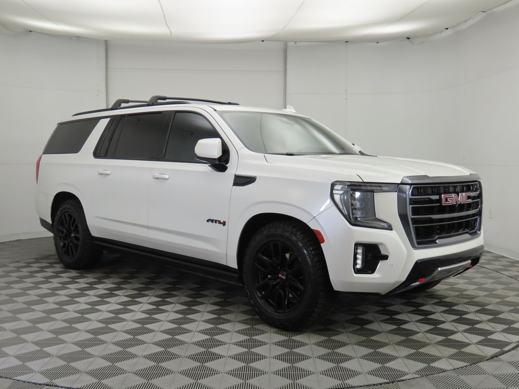 Thumbnail: 2023 GMC Yukon XL - 3
