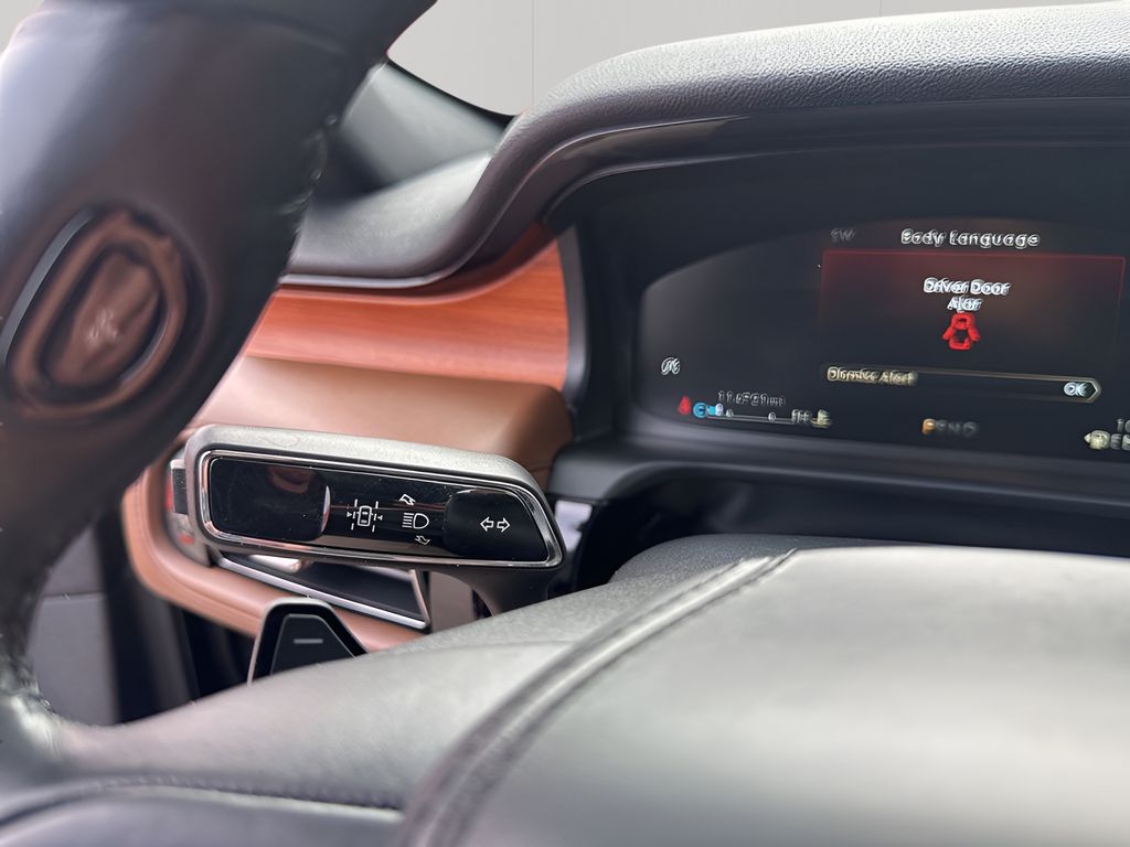 Used Car 2020 Lincoln Aviator  Reserve For Sale Under $25,000 In Austin, Texas