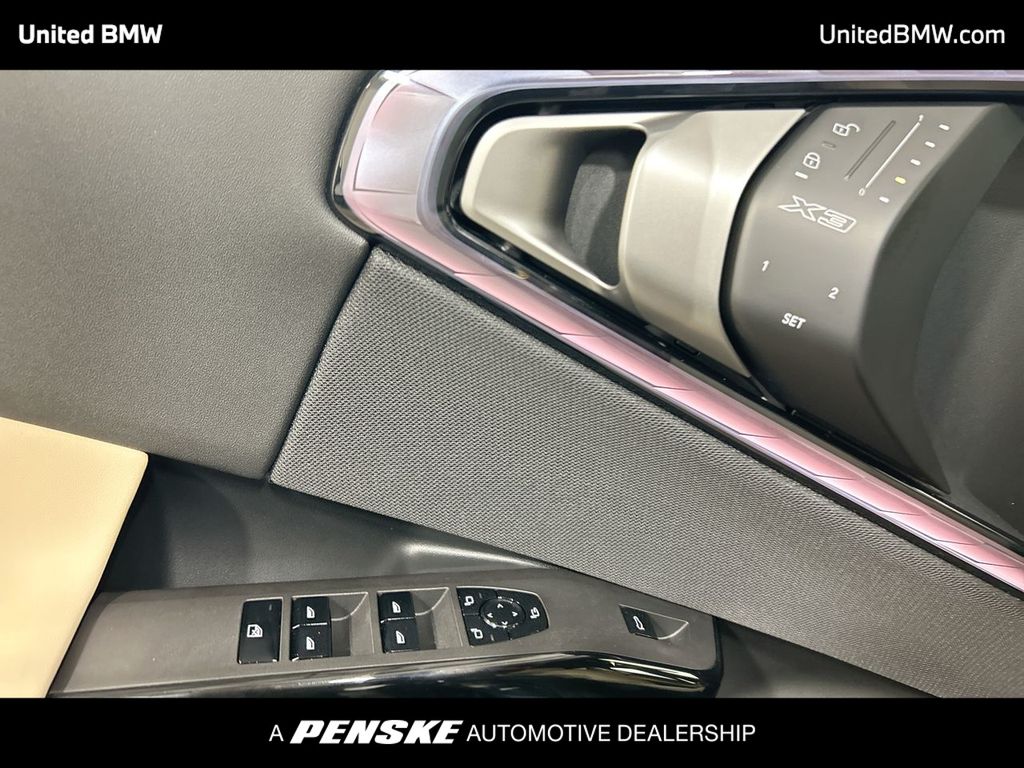 Thumbnail: 2026 BMW X3 - 11