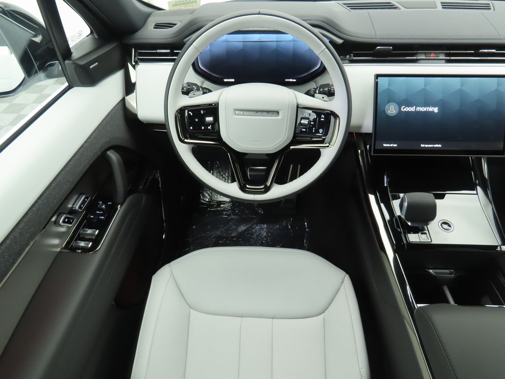 Thumbnail: 2025 Land Rover Range Rover Sport - 11