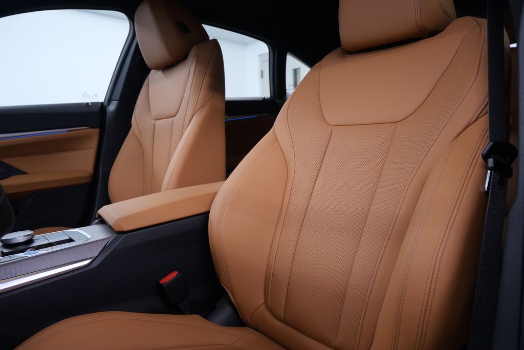 2025 BMW i4 xDrive40 12