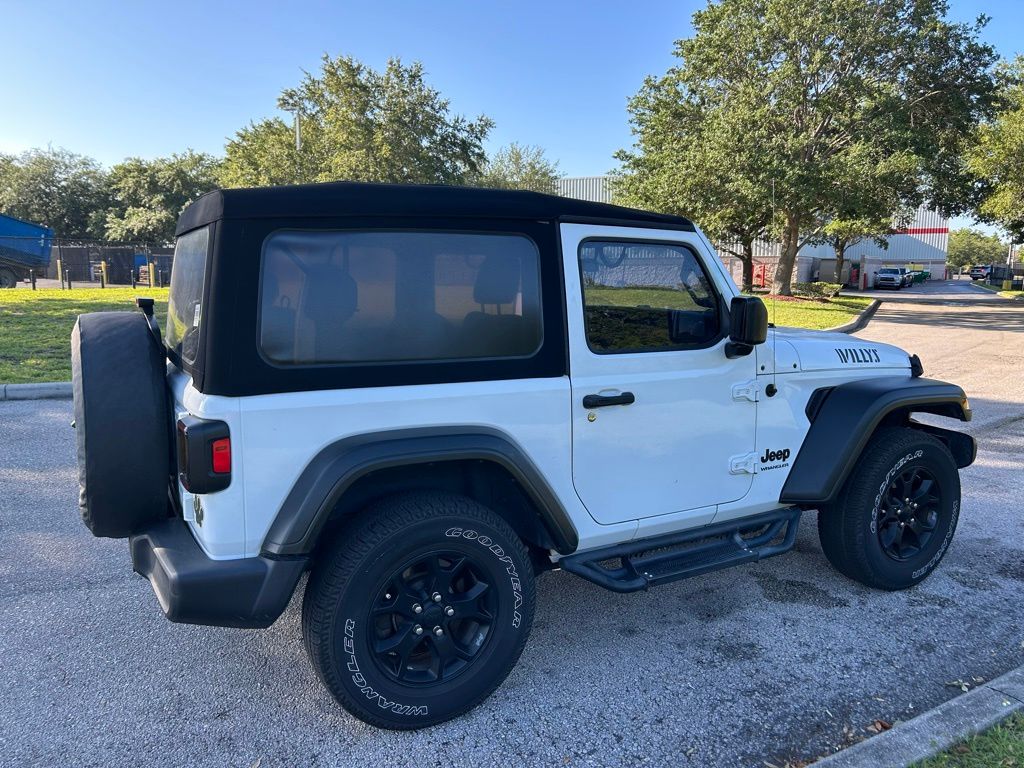 Thumbnail: 2021 Jeep Wrangler - 6