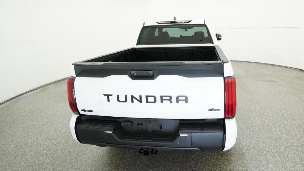Thumbnail: 2025 Toyota Tundra - 25
