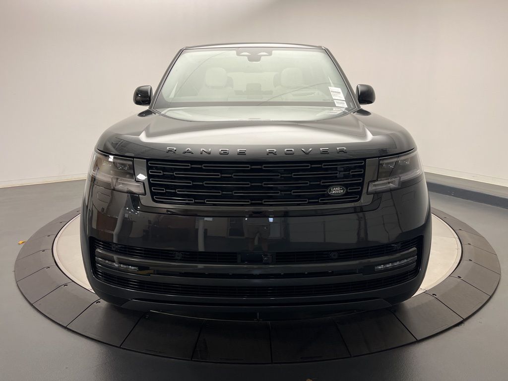 Thumbnail: 2025 Land Rover Range Rover - 8