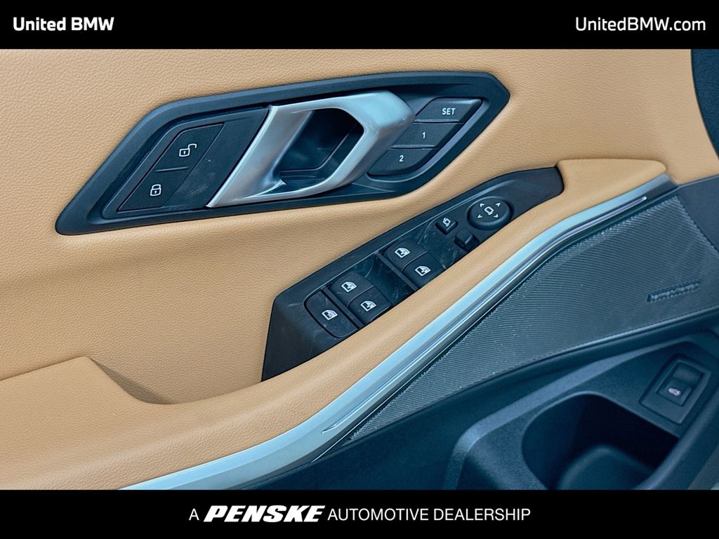 Thumbnail: 2026 BMW 3 Series - 3