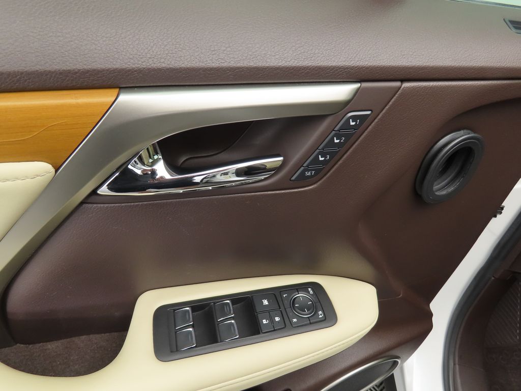 Thumbnail: 2019 Lexus RX - 23