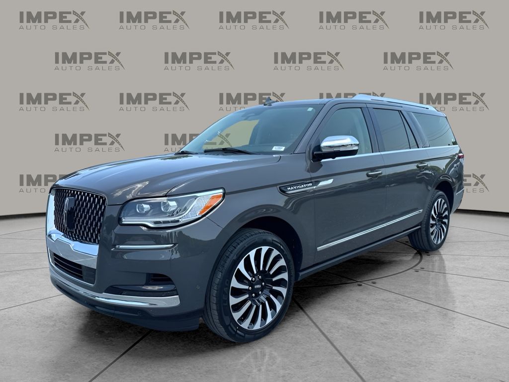 2024 Lincoln Navigator Black Label L 4WD's photo
