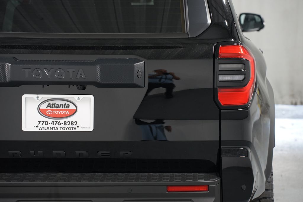 Thumbnail: 2025 Toyota 4Runner - 10