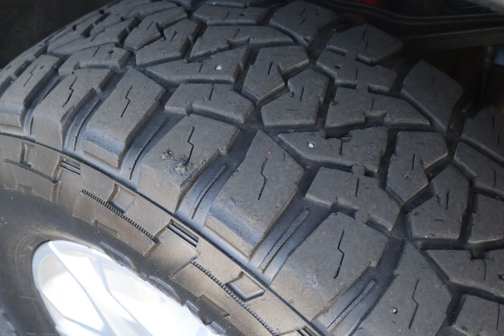 Thumbnail: 2024 Chevrolet Silverado 2500 - 9