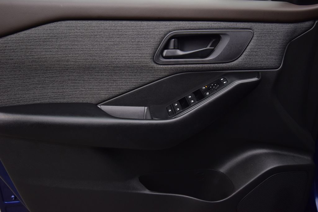 used 2023 Nissan Rogue car, priced at $20,000