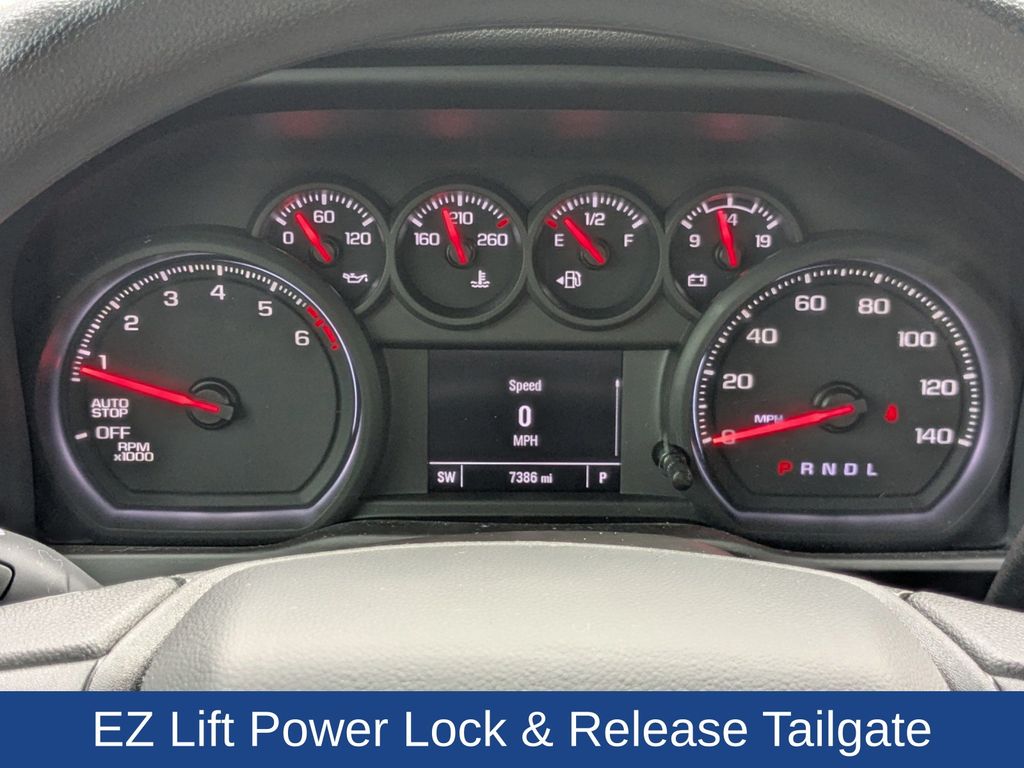 2025 Chevrolet Silverado 1500 2WD Double Cab Standard Bed Custom