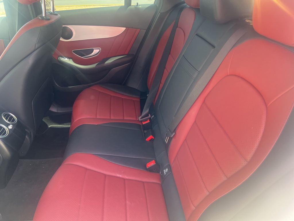 Thumbnail: 2022 Mercedes-Benz GLC - 6