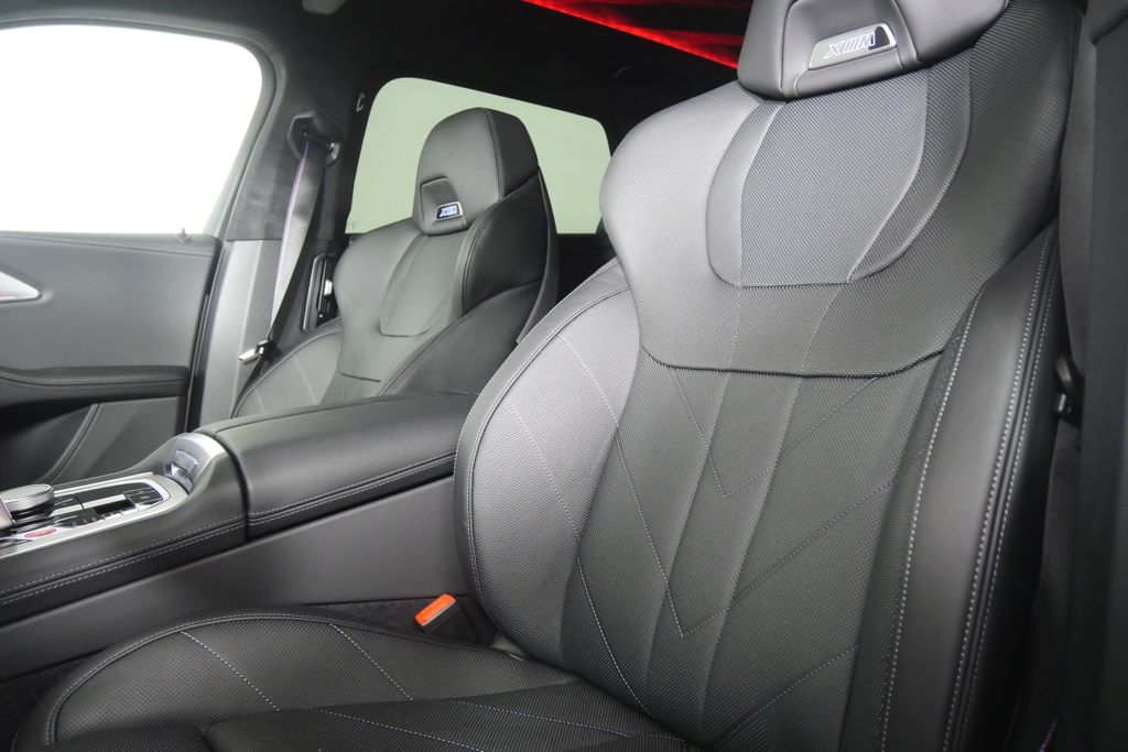 Thumbnail: 2026 BMW XM - 11