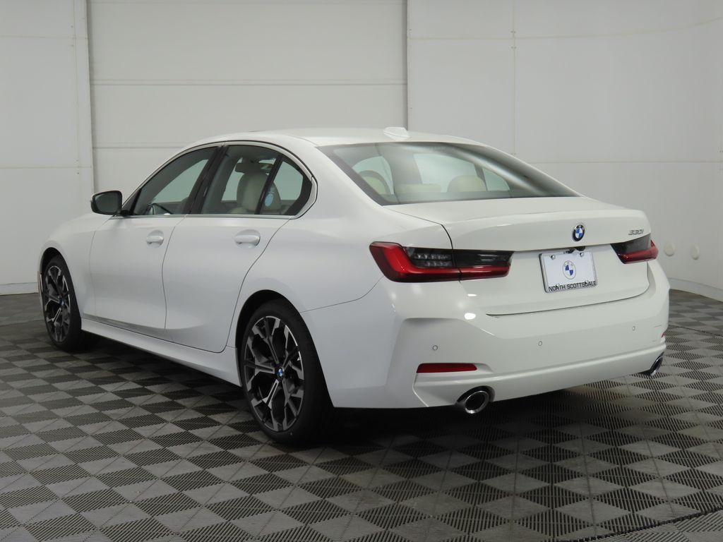 Thumbnail: 2026 BMW 3 Series - 7