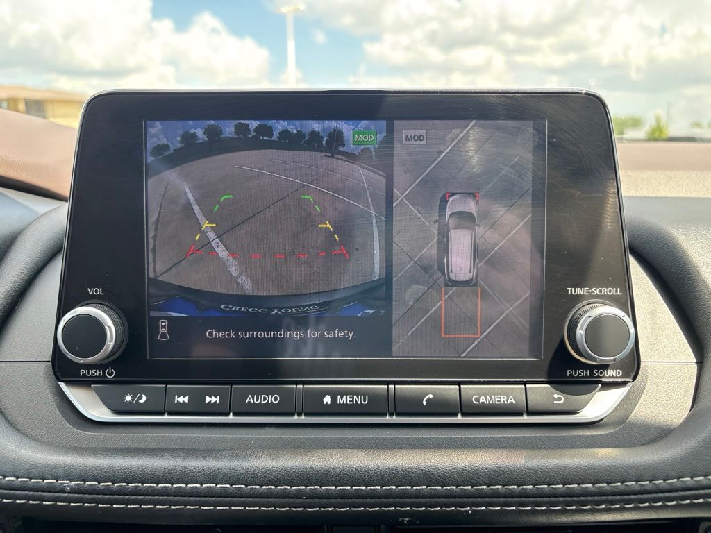 Used 2023 Nissan Rogue SUV