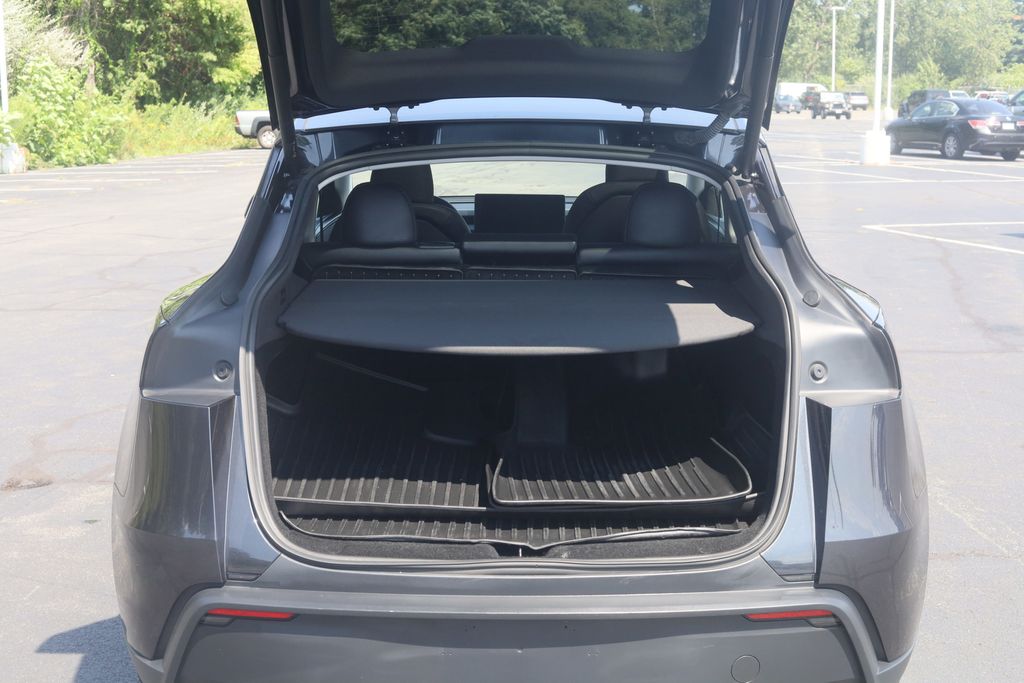 Used 2026 Tesla Model Y SUV