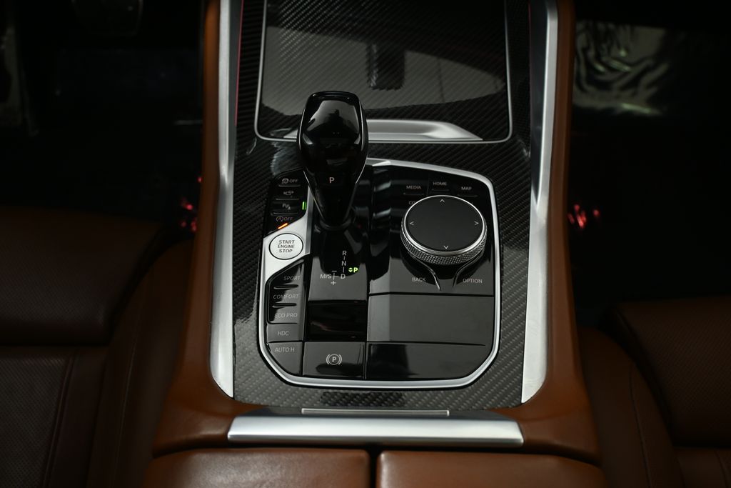 Thumbnail: 2023 BMW X6 - 25