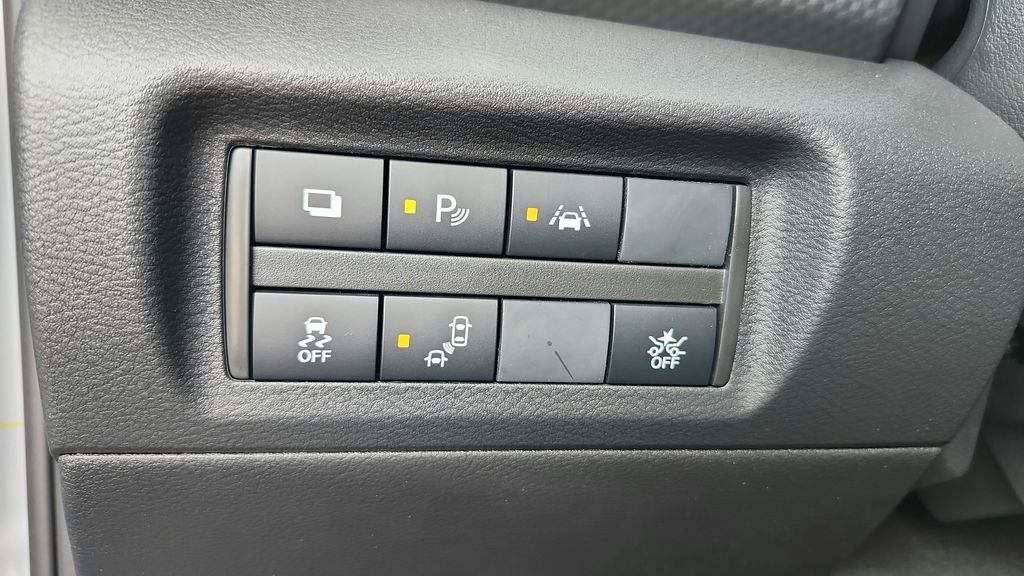2025 Nissan Kicks Play