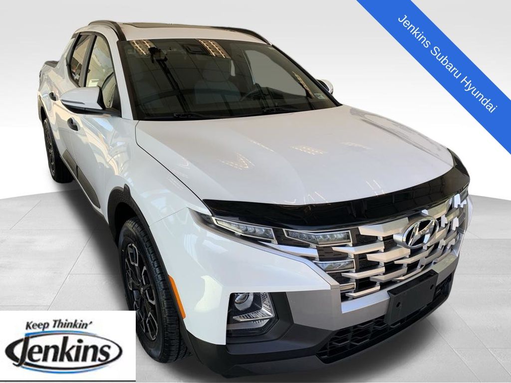 Ice White 2022 Hyundai Santa Cruz Pickup Truck All-Wheel Drive 8-Speed Automatic
