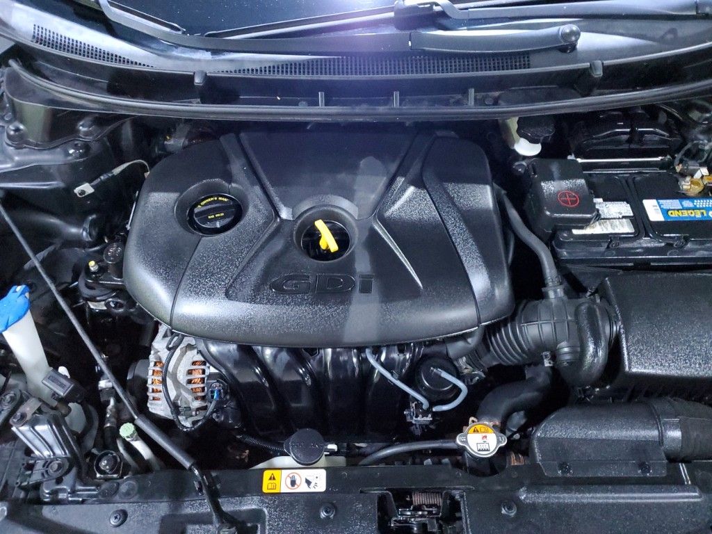 2014 Hyundai Elantra GT Base 47