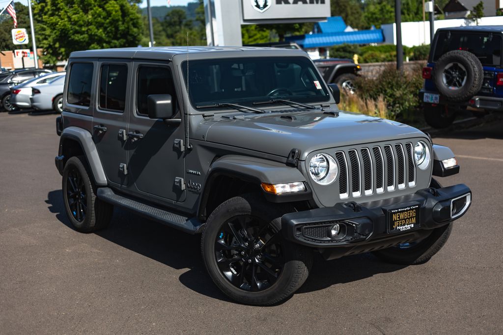 2021 Jeep Wrangler Unlimited Unlimited Sahara thumbnail 2