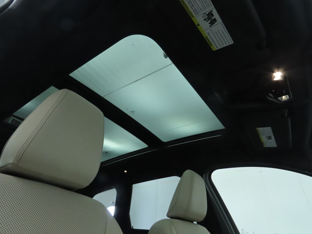 Thumbnail: 2023 BMW X1 - 19