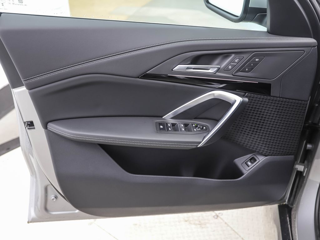 Thumbnail: 2026 BMW X1 - 9