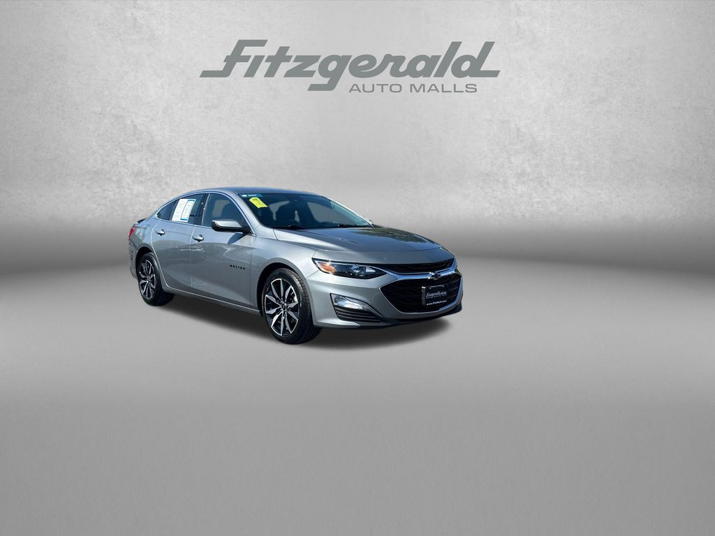 Sterling Gray Metallic 2024 Chevrolet Malibu Sedan Front-Wheel Drive Continuously Variable Transmission