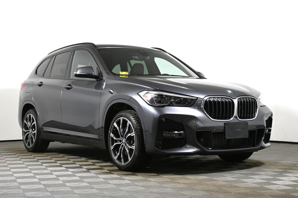 Thumbnail: 2021 BMW X1 - 9