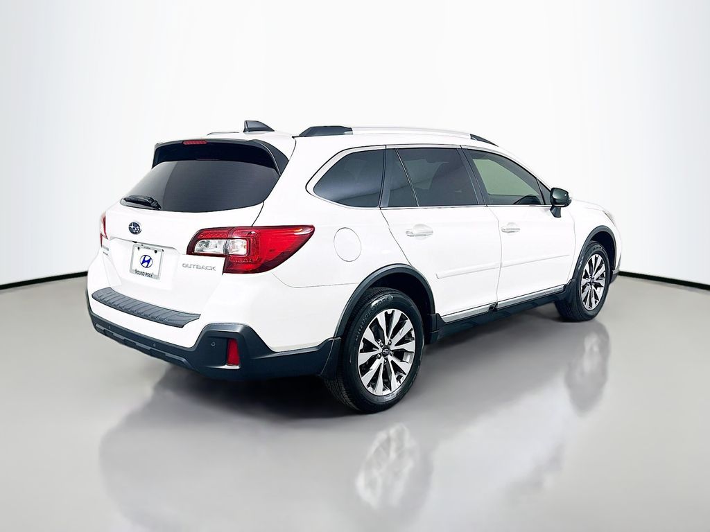 2018 Subaru Outback 2.5i Touring 5