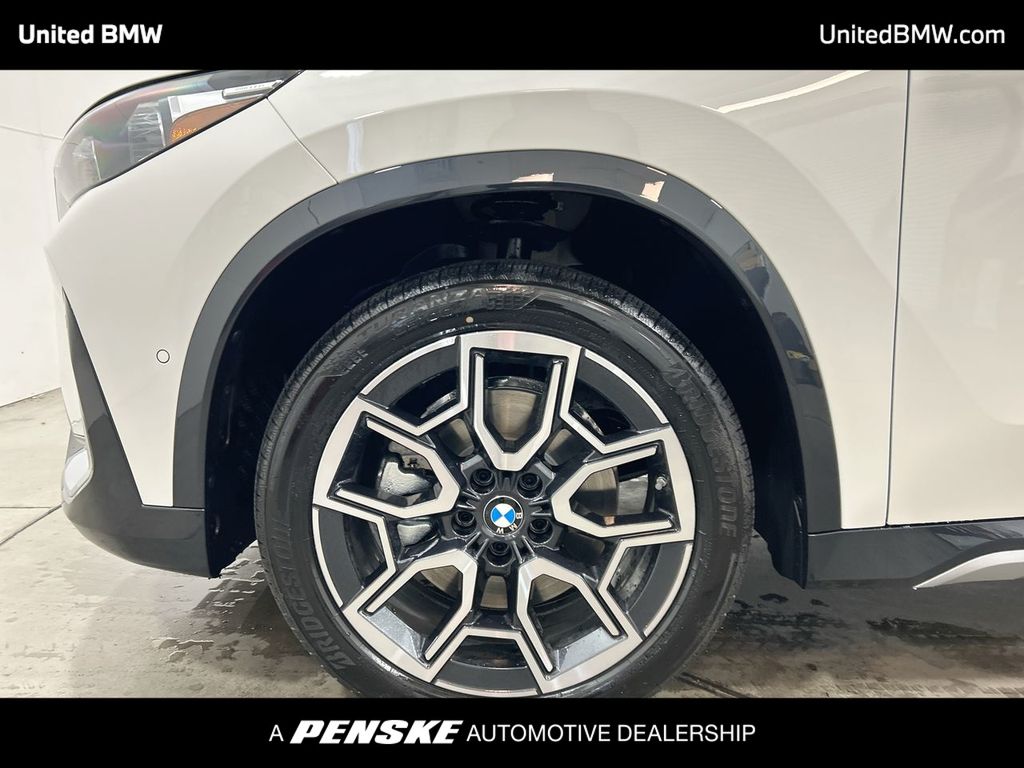 Thumbnail: 2026 BMW X1 - 10